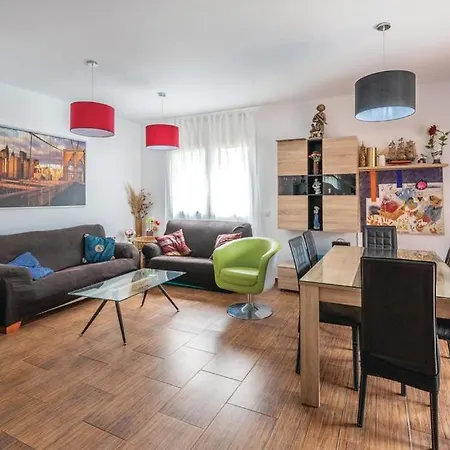 Caravan 6 People 7 Kms Lloret De Mar * Vidreres