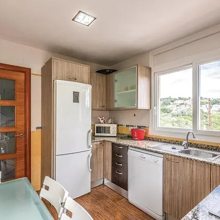 Villa Caravan 6 People 7 Kms Lloret De Mar