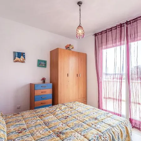 Caravan 6 People 7 Kms Lloret De Mar Villa *